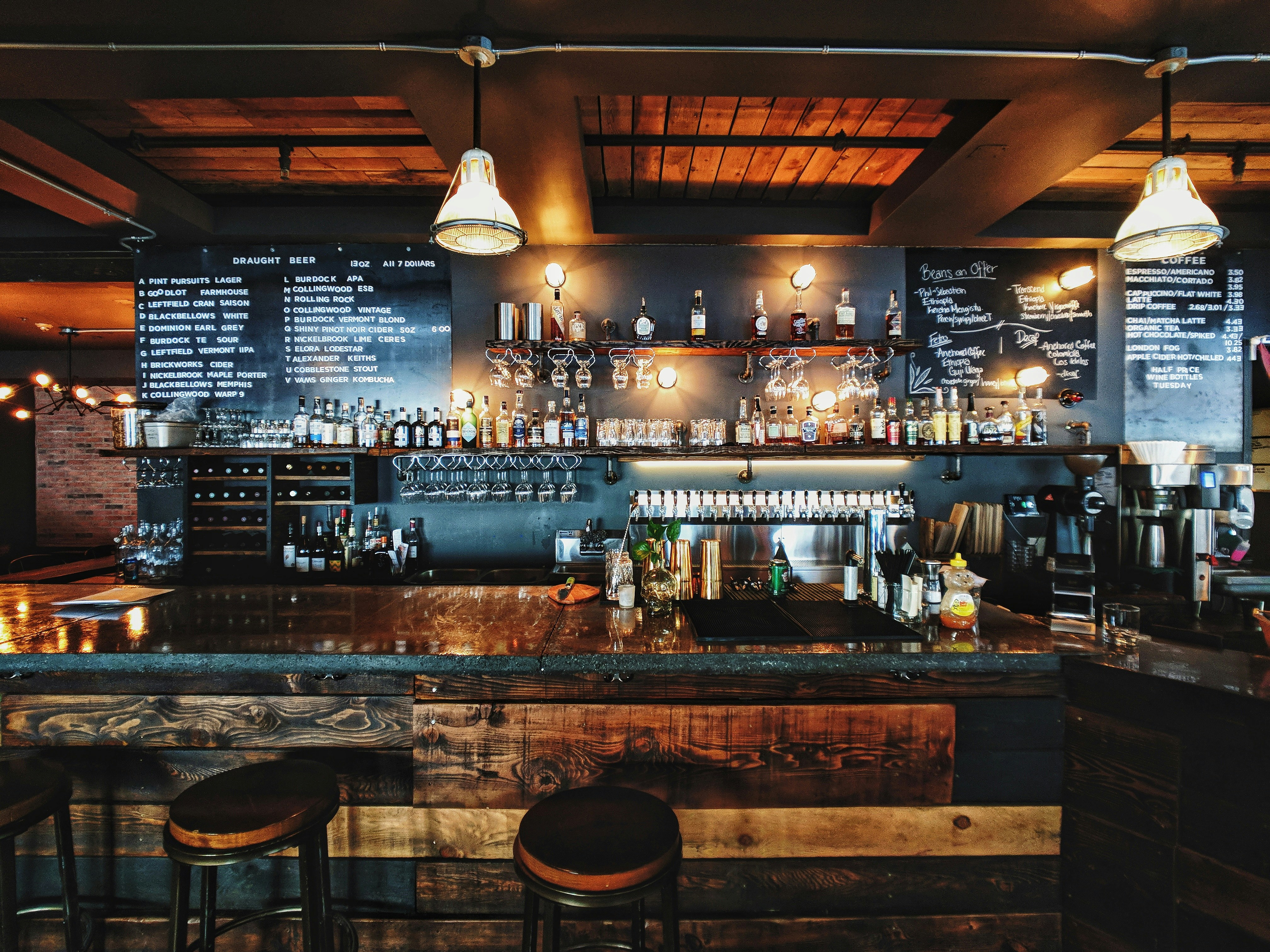 Venue managing orders and bookings with ChatInBuy on WhatsApp